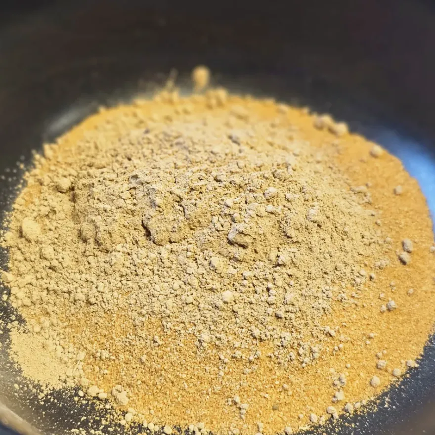 Hobby Terrano Clay Powder gelb, Lehmpulver für Terrarienboden, 1,3 kg